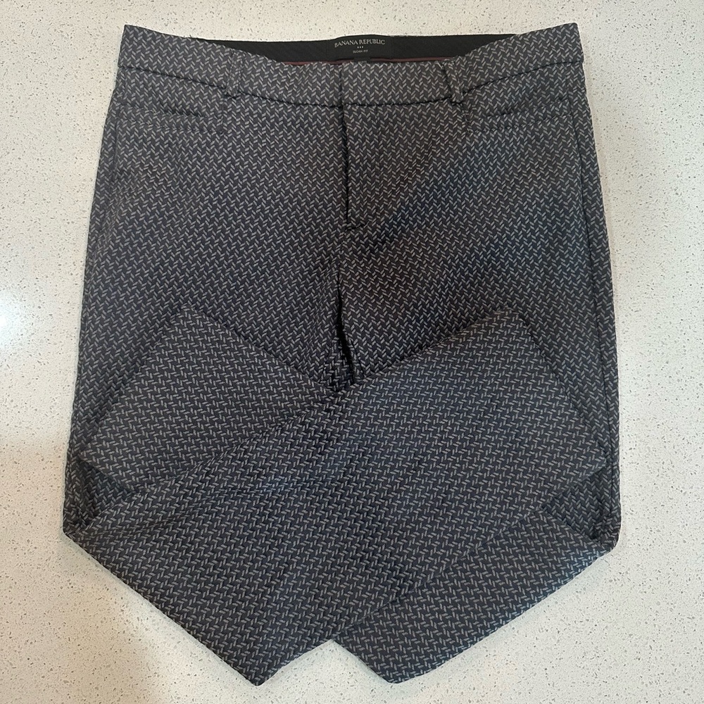 Petite Banana Republic Black and White Sloan Fit Pants